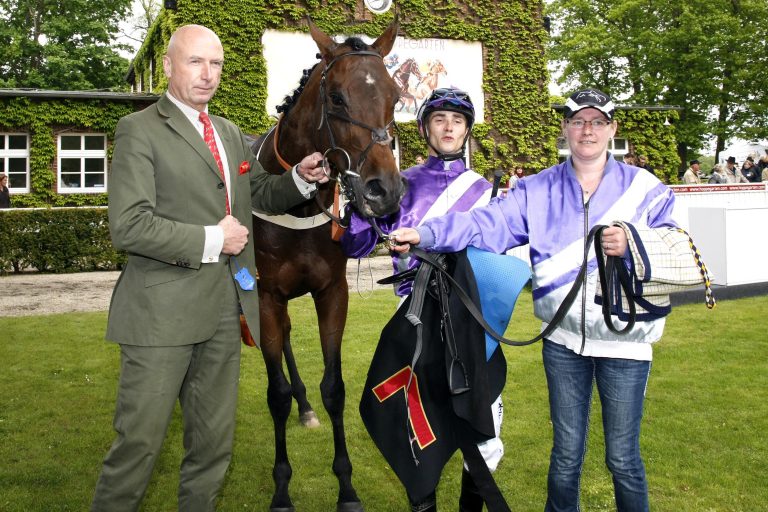 Slowakisches Derby mit drei deutschen Pferden