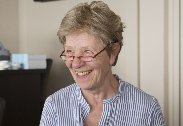 Dr. Rosi Kerler erhält Ehrenpreis „Monsun“