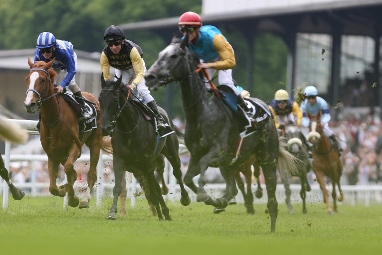 Wett-Check für Afterwork-Renntag