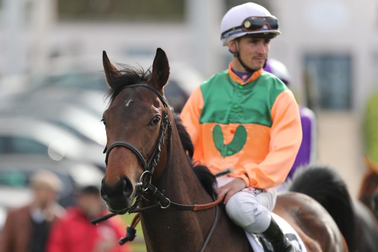 Kölsche Jung gewinnt Gruppe III-Rennen