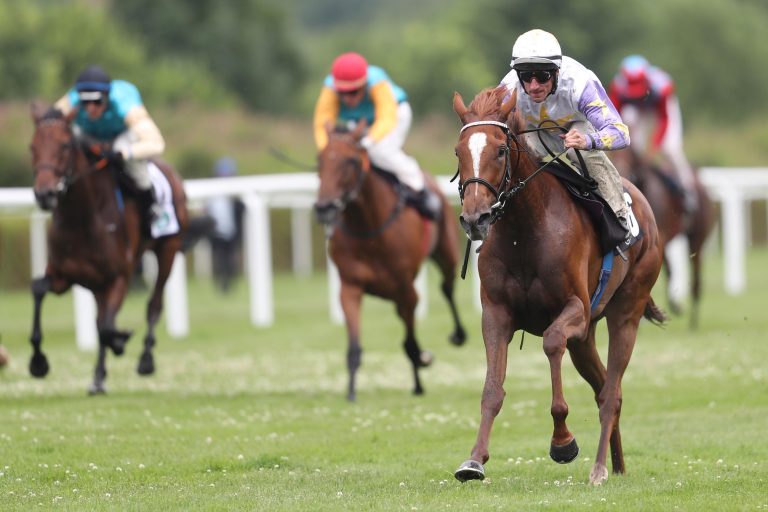 Lacazar und Andrasch Starke rauschen zum Sieg