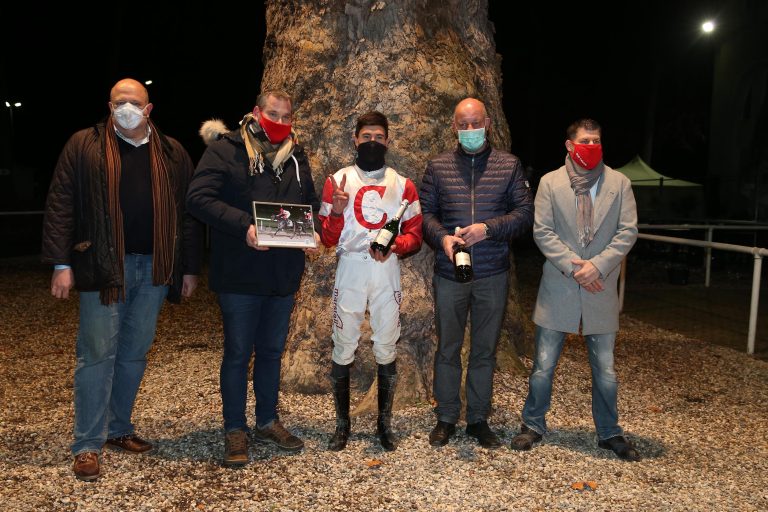 Latinos Team nach dem Sieg