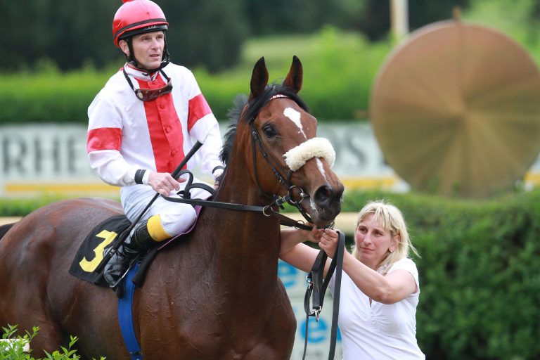 Ittlingerin Laura gewinnt in Chantilly