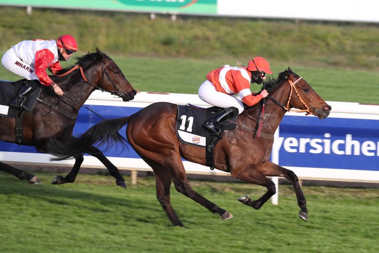 Lumsden unter Maike Riehl