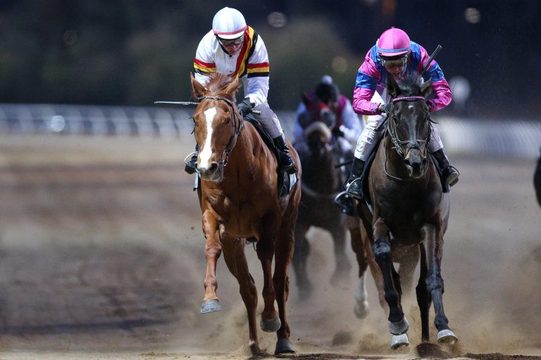 Mira Kraeber: „Ketten-Sieg“, aber im Finale am Zaun