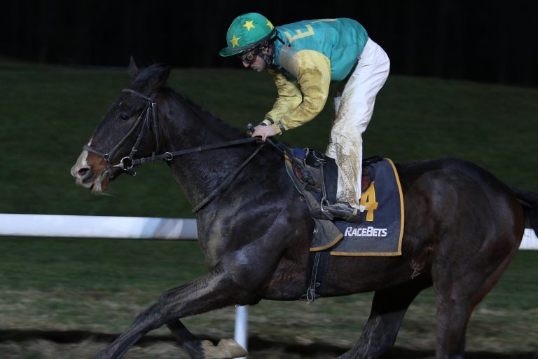 Protest ist durch – Medaillon disqualifiziert