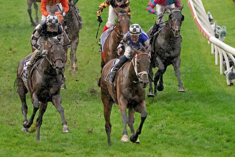 Deutsche Zucht – Gruppe I-Trio in Randwick