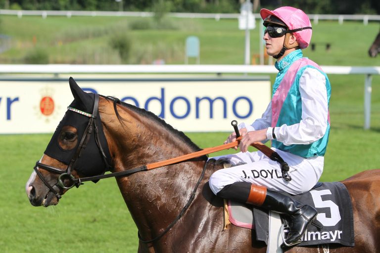 Noble Mission machts dem Bruder Frankel nach