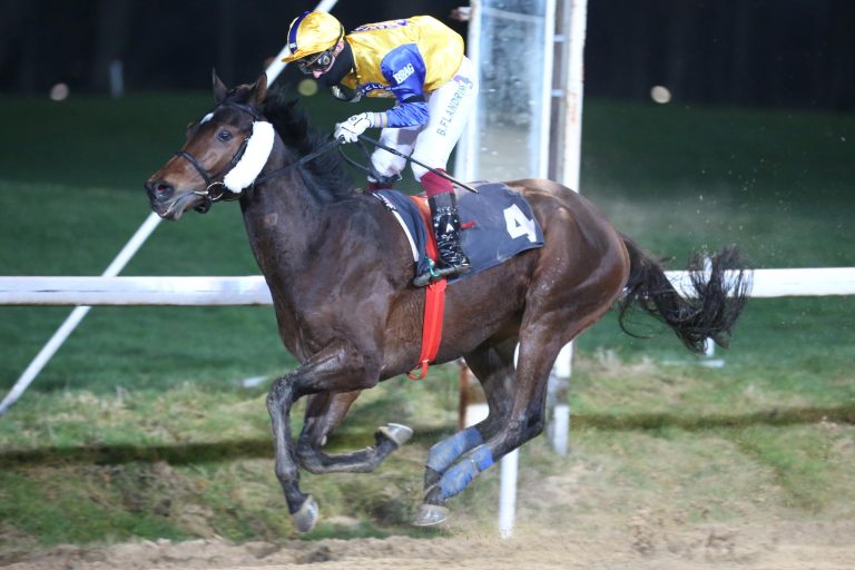 Lennart Hammer-Hansen weiter mit weißer Weste