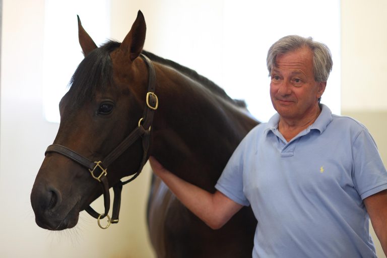 Jeremy Brummitt adelt Stallion Pastorius