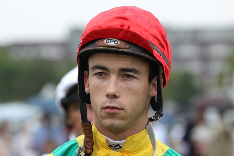 Jockey Rafael Schistl zurück in Deutschland