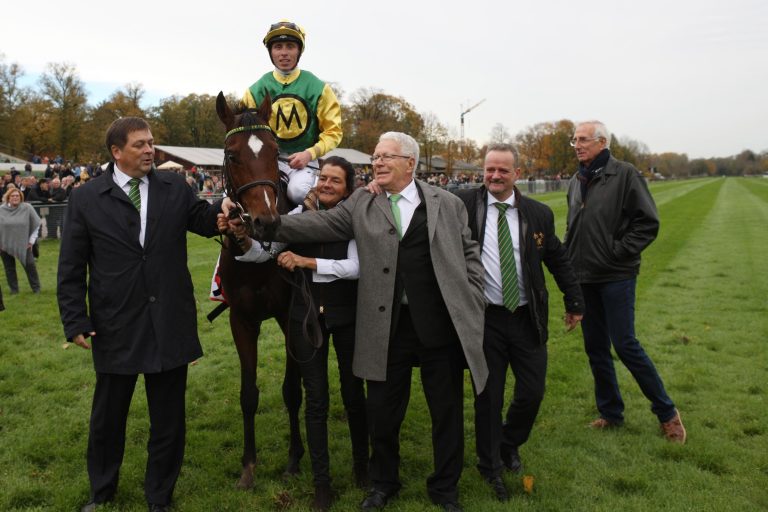 Iquitos deckt in Ammerland: 6.000 Euro Decktaxe