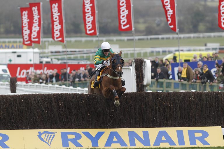 Erster Cheltenham-Treffer für McCoy