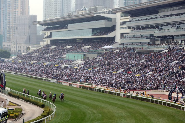 Tye Anglands Frau gibt ein Statement ab