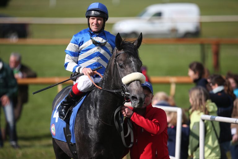 Santano landet in Deauville zweiten Saisonsieg