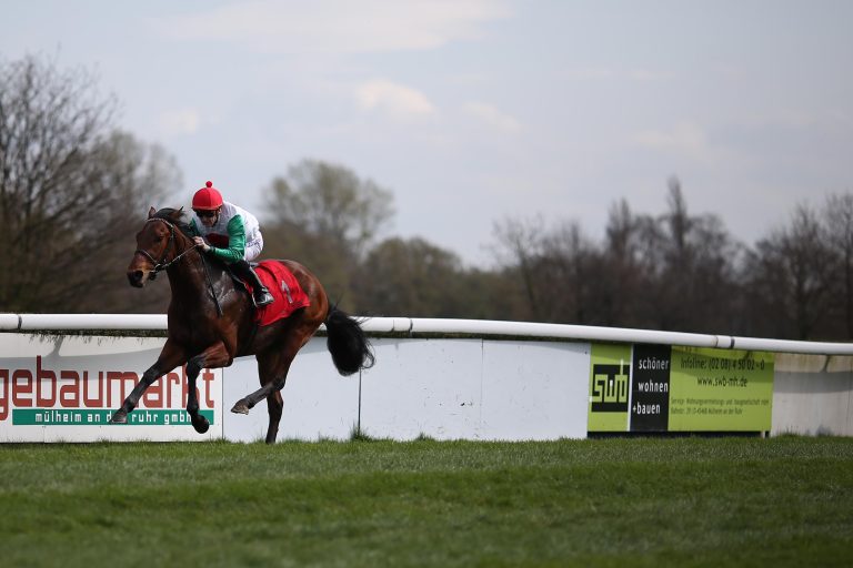 Schäng entführt Listenrennen nach Bremen