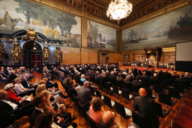 „Derby gehört wie Hafen und Reeperbahn nach Hamburg“