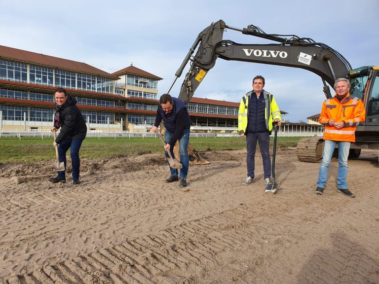 Das war vor drei Monaten der erste Spatenstich
