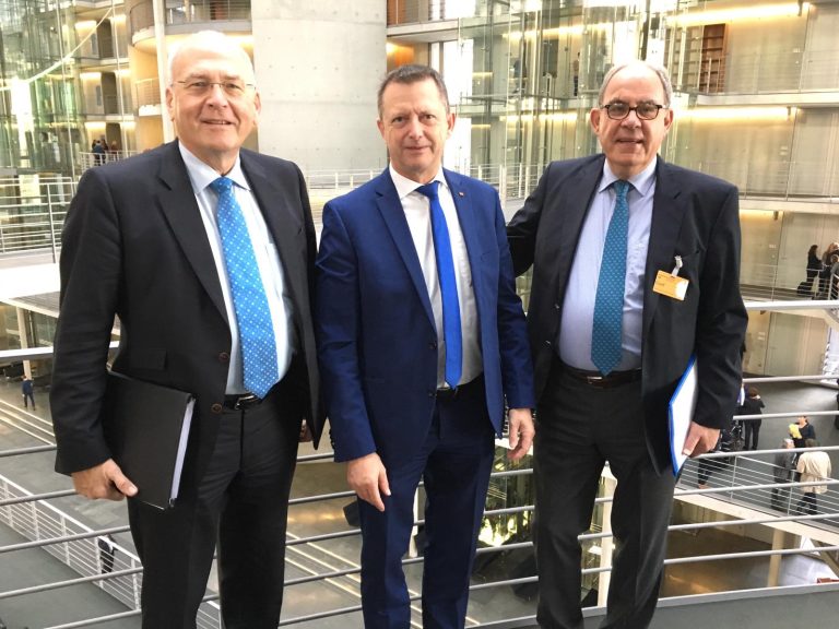 Vesper und Vogel im Sportausschuss