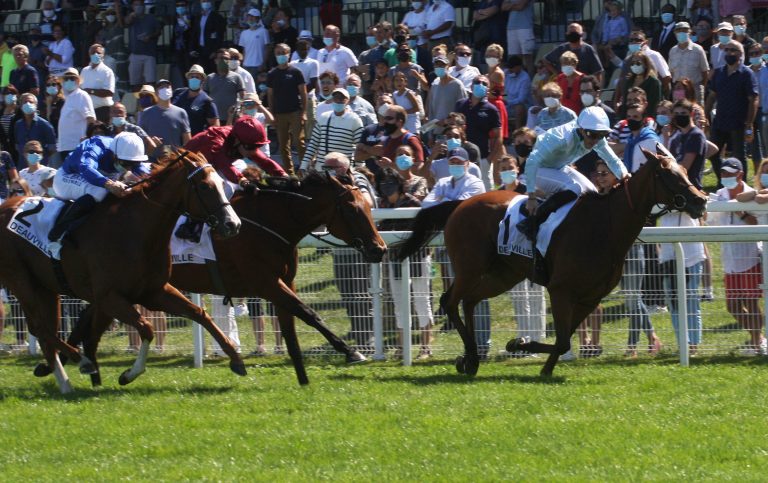 Zweite zu Watch Me – Half Light wertet Stutenmeile auf