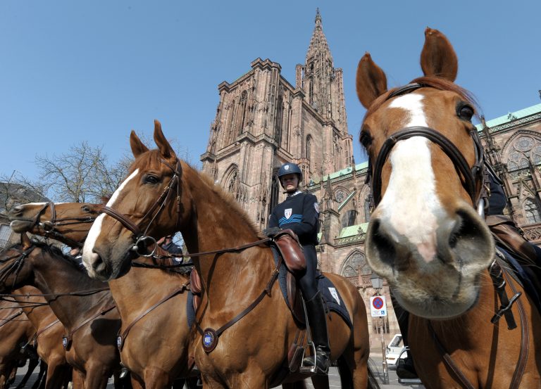 Un De Sceaux unverändert auf Kurs
