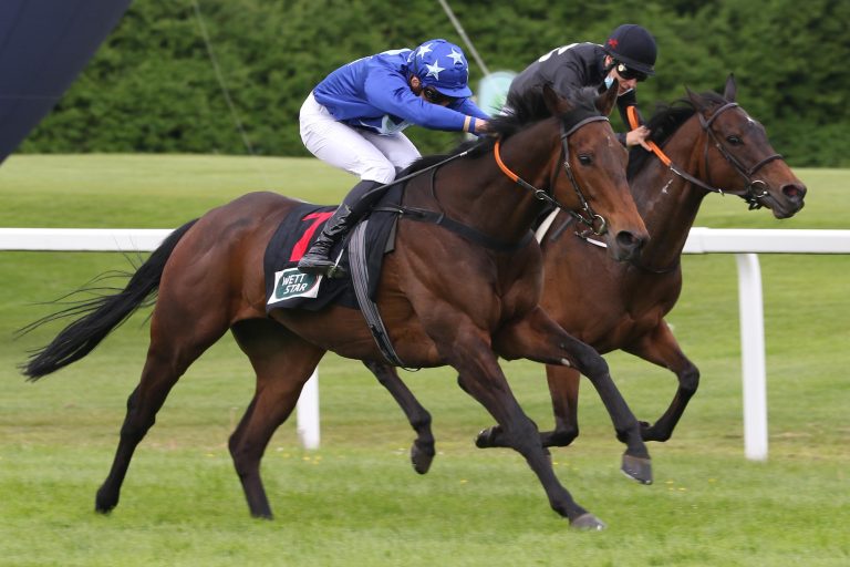 Murza marschiert: Tayfun bläst alle um