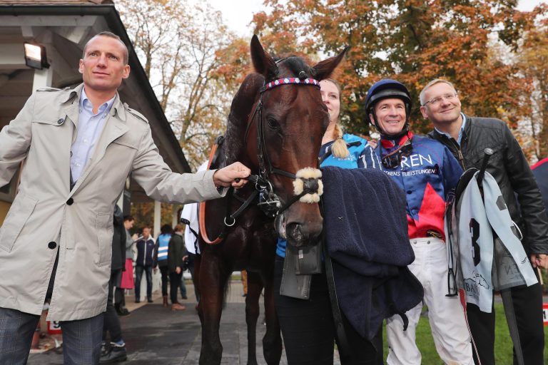 Das Team um Only the Brave