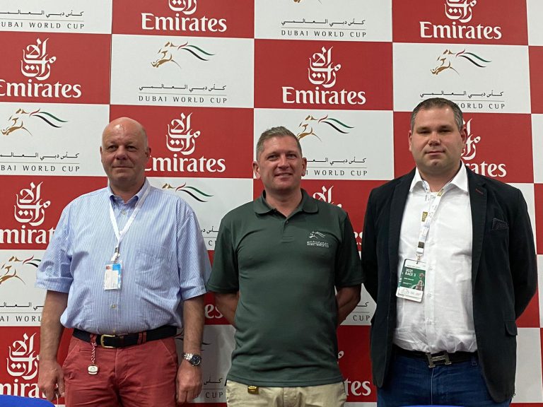 Ralf Rohne(li.) und Marc Hasselbach (re.) in Dubai