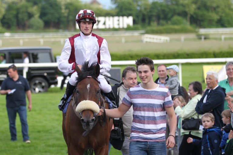 Holländischer Doppelschlag zum Auftakt des Meetings