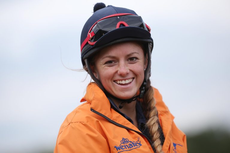 Alexandra Vilmar wieder zurück im Rennsattel