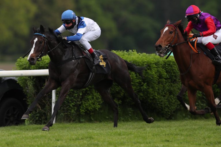 Viva La Corsa entschädigt sich für Pech in Hoppegarten