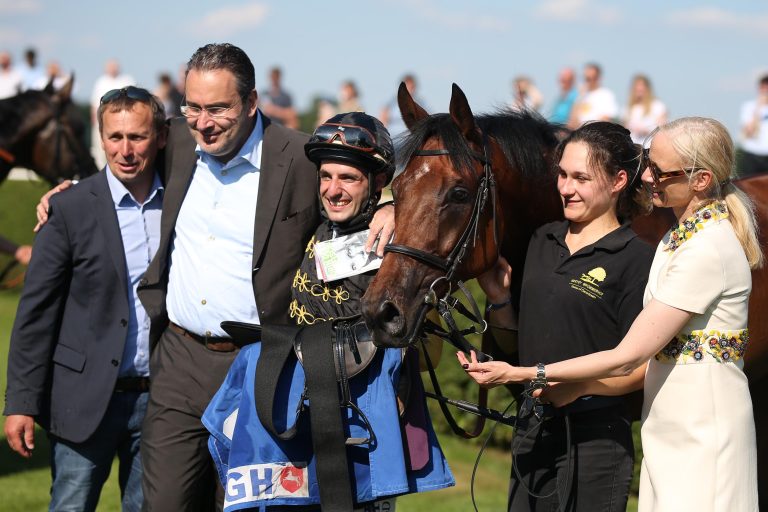 Soldat siegt – Truppe im Ausland