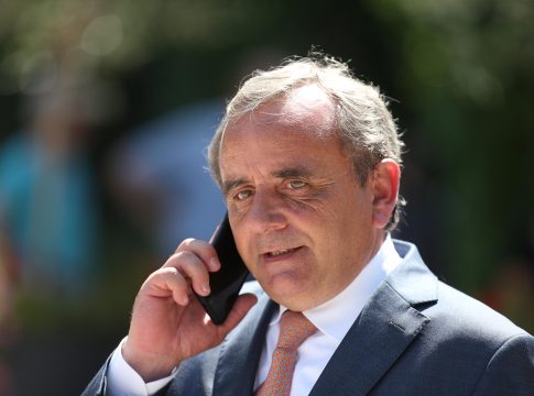 Drei raus und Dardanos rein - Noch neun im Preis der Einheit Andreas Wöhler