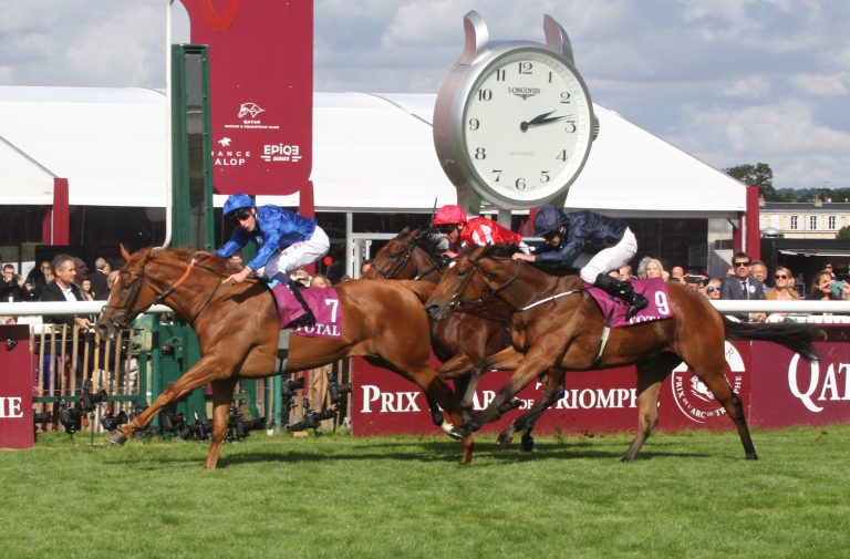 Diana-Dritte gewinnt „Filly and Mare Turf“