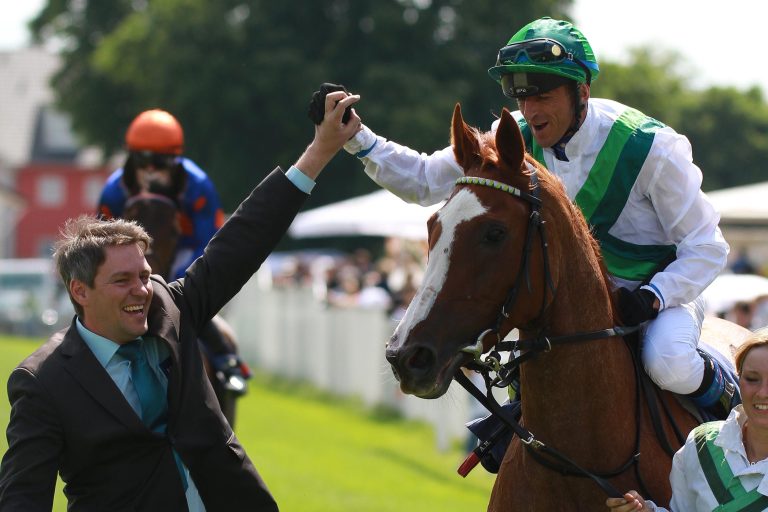 Gruppe-Siegerin Wunder abgetreten